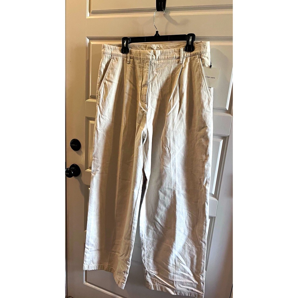 Calvin Klein Jeans Women's Beige Solid Denim Straight Jeans Mid Rise Regular Fit
